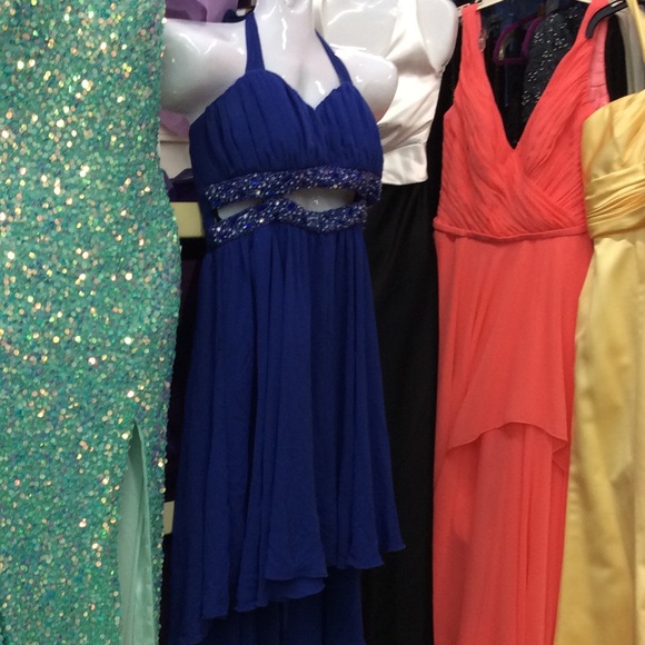 Beautiful formal & After Five Sz 2-26-$25 & up. - Picture 4 of 6